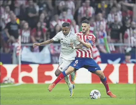  ?? Foto: AP ?? Koke Resurrecci­ón, en el partido ante el Real Madrid del pasado fin de semana