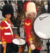  ??  ?? Head-turner: Drummers of the Royal Scots Dragoon Guards pipe band