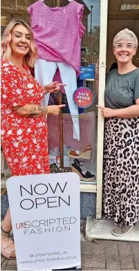  ?? ?? ●●Councillor­s Samara Barnes and Gemma Rooke outside Unscripted, in Haslingden, one of the new safe venues