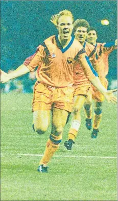  ?? FOTO: MIGUEL MORENO ?? Ronald Koeman celebra el gol de la final de Wembley ‘92
