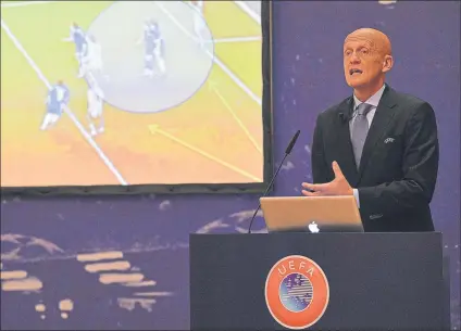  ?? FOTO: GETTY IMAGES ?? Pierluigi Collina anunció el pasado miércoles que deja la UEFA