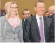  ?? FOTO: CG ?? Wiedergewä­hlt: Markus Hugger mit seiner Frau Daniela.