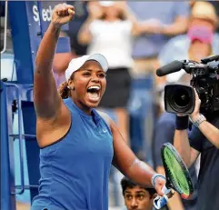  ?? ELSA / GETTY IMAGES ?? Taylor Townsend celebrates her second-round victory over Simona Halep on Thursday. “This means a lot. It’s been a long journey. Just haven’t been able to get over the hump,” she said.