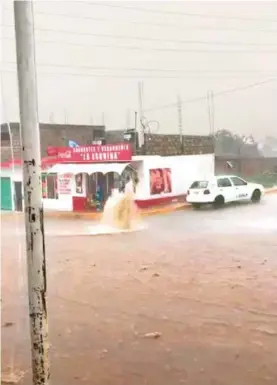  ?? / Foto: Ariadna Gachuz ?? Evitar inundacion­es es labor de todos: Enrique Padilla.