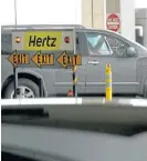  ?? /AFP ?? Way out: A Hertz vehicle rental lot at San Francisco Internatio­nal Airport on April 30 in San Francisco, California.