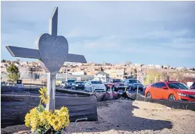  ?? ROBERTO E. ROSALES/JOURNAL ?? A roadside memorial at Paseo del Norte and Eagle Ranch NW honors Ashley Rene Browder. The 21-year-old woman was killed in February 2013 by Adam Casaus, an offduty police sergeant who struck the vehicle in which Ashley was a passenger.