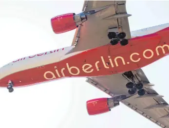 ?? FOTO: DPA ?? Air Berlin droht trotz 150-Millionen-Euro-Kredit des Bundes das Geld auszugehen.