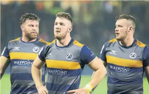  ?? /ONTARIO ARROWS ?? Ontario Arrows prop Rob Brouwer, left, flanker Kolby Francis, centre, and lock Paul Ciulini catch their breath during a match against the Houston Sabercats last month.