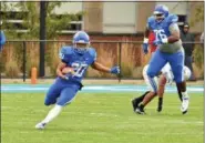  ?? PAUL DICICCO — FOR THE NEWS-HERALD ?? Notre Dame College running back Jaleel McLaughlin runs for yardage Oct. 13 vs. Urbana.