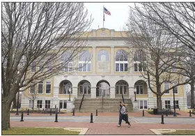  ?? NWA Democrat-Gazette/CHARLIE KAIJO ?? Benton County’s special electionto vote on building a new court facility is March 12. If the proposed tax increase passes, the county would spend another $5 million to update the downtown Bentonvill­e courthouse, including the courtroom on the third floor.