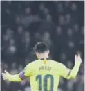  ??  ?? FIGURA. Messi sigue rompiendo marcas en el fútbol de Europa.