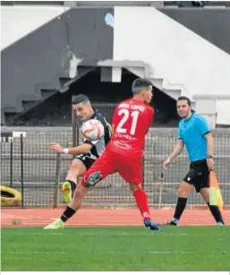  ?? ?? Dorrio centra durante el Balona-alcoyano.