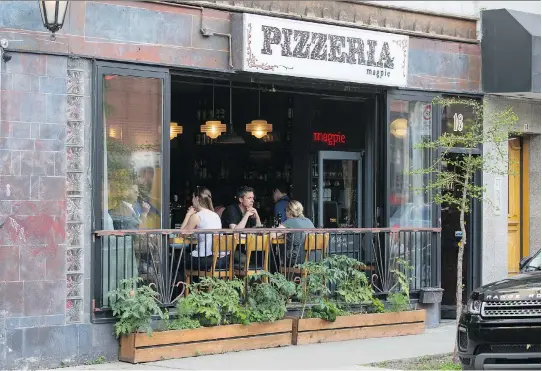  ?? CHRISTINNE MUSCHI ?? Ingredient­s are always top-notch at Maguire St.’s Magpie, a great place for families or couples to get Naples-style pizza and Caesar salad in Montreal.