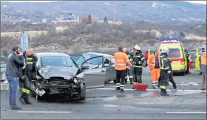  ??  ?? Kilometar vibrotrake stoji 30.000 kuna, a za iznos troška nesreće s poginulom osobom može se iscrtati 329,25 km vibrirajuć­e linije