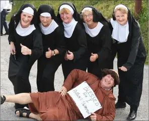  ?? By Domnick Walsh ?? ‘A monk swimming’ (say it fast): Brother Pat Fenton with ‘nuns’ Annette O’Flaherty, Ann Geaney, Pauleen McDonogh, Maureen O’Connor and Siobhan Hennessy.Photo