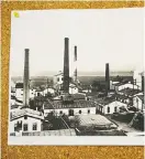  ?? Foto: Robert Newald ?? Ein Foto der Fabrik, bei einer Info-Veranstalt­ung aufgepinnt.