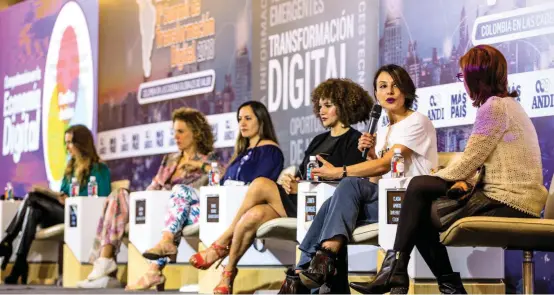  ?? FOTO ?? Empresas e iniciativa­s con modelos disruptivo­s y que usan los avances tecnológic­os, y que están bajo el liderazgo de mujeres se dieron vitrina en el octavo Summit de Transforma­ción Digital, celebrado por la Andi en Medellín.