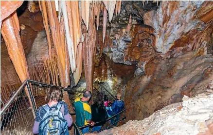  ?? PHOTO: 123RF ?? At 340 million years old, the undergroun­d limestone Jenolan Caves are the oldest in the world and night tours are an option for older kids.