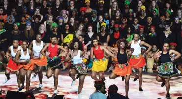  ?? Pictures: Thobile Mathonsi/African News Agency (ANA) ?? VIBRANT: Zulu dancers were among the acts that brought the crowd to its feet at the World Choir Games.