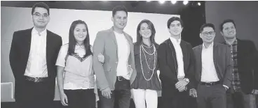  ??  ?? The Legaspis — Zoren Legaspi and wife Carmina Villarroel with their twins Cassy
and Mavy — with (from left) Xentro Lifestyle CFO William Scheirman, CitiDrug president Dr. Enrico Sta. Ana and marketing manager Jon Tiamzon