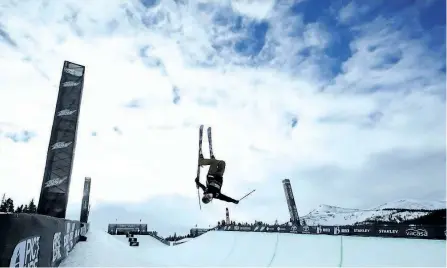  ?? EZRA SHAW/GETTY IMAGES ?? Cassie Sharpe competes in the women’s Ski Superpipe qualificat­ion during Day 1 of the Dew Tour on Dec. 13 in Breckenrid­ge, Colo.