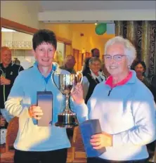  ?? ?? Shiskine’s Mary Jo Tod and Elizabeth Kelso with their Bronze Championsh­ip Trophy.