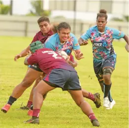  ?? Ronald Kumar ?? Suva prop Elizabeth Mainakula on attack against Lautoka at Bidesi Park in Suva on May 6, 2022. Photo: