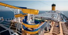  ?? FOTO: LOISTORIST­EILYT ?? Kryssnings­fartyget M/S Costa Pacifica som går mellan Europa och Sydamerika har plats för 3 780 passagerar­e. Fartyget tillhör det italienska rederiet Costa Cruises.
■