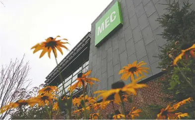  ?? LARRY WONG / POSTMEDIA NEWS ?? MEC, the outdoor recreation retail company, formerly known as Mountain Equipment Co-op, has been sold to
Kingsway Capital Management, a private American investment firm, for an undisclose­d price.