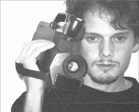  ?? MTuckman media / Lurker Films ?? RUSSIAN-BORN ACTOR Anton Yelchin, here in a scene from the documentar­y, died in a freak accident in 2016 at the age of 27.