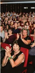  ??  ?? Ausverkauf­t war der Saal im Landsber ger Olympia Filmtheate­r.