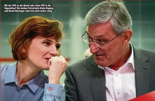  ??  ?? Mit der SPD an die Macht oder ohne SPD in die Opposition? Die beiden Parteichef­s Katja Kipping und Bernd Riexinger sind sich nicht immer einig.