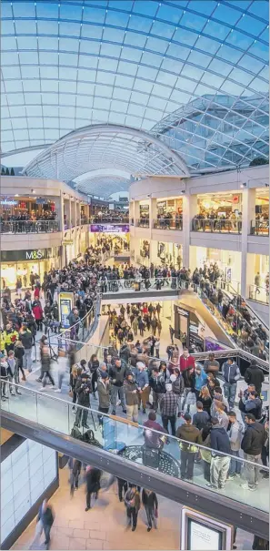  ?? PICTURE: GILES ROCHOLL ?? GONE SHOPPING: Retail sales in August reversed much of an immediate post-Brexit vote fall, with retailers reporting their strongest sales in six months as shoppers hit the high street.