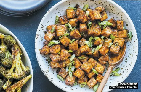  ??  ?? Une recette de tofu cuisiné à l’érable.