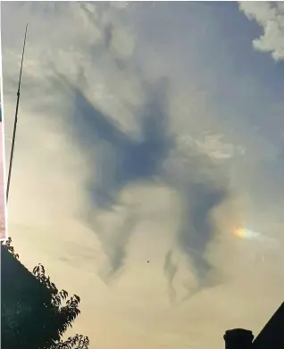  ?? ?? Final furlough? A cloud resembling a figure on horseback spotted in London