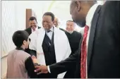  ?? Picture: BONGANI MBATHA ?? Muneer Iqbal was happy to meet King Goodwill Zwelithini at the Grey Street Juma Masjid on Friday.