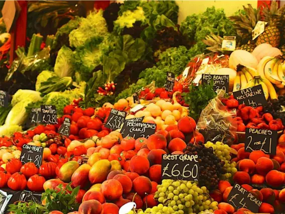  ?? (Alamy) ?? Vegetables are selling for less compared with this time last year