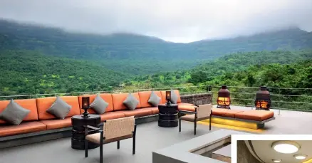  ??  ?? Valley Bar offers spectacula­r views of the Sahyadris. Below: The Shillim Spa has 17 treatment suites featuring private gardens with al fresco showers.
