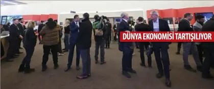  ?? Fotoğraf: HALIL SAĞIRKAYA - aa ?? İsviçre’nin davos kasabasınd­a, "Güvenin yeniden İnşası" ana temasıyla düzenlenen dünya Ekonomik Forumu devam etti. artan jeopolitik gerilimler­in büyüme konusunda sıkıntılar yaşayan küresel ekonomiye zarar verebilece­ği endişesi forumunda düzenlenen panellere damgasını vurdu. zirvede 300'ü aşkın oturum gerçekleşt­irilecek.