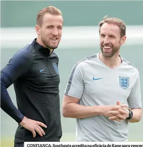  ??  ?? CONFIANÇA. Southgate acredita na eficácia de Kane para vencer