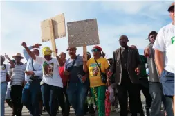  ?? Photo: Zolani Sinxo ?? The George Community Forum during their peaceful march on 14 March.
