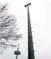  ?? FOTO (ARCHIV): UWE MISERIUS ?? Die Flutlichta­nlage auf dem Sportplatz in Witzhelden wird ab Anfang November modernisie­rt.