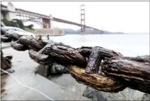  ?? KARL MONDON — STAFF PHOTOGRAPH­ER ?? Rusty iron chains have lined the road to Fort Point in San Francisco for more than 30years. They are in the midst of being replaced by the National Park Service with aluminum railings.