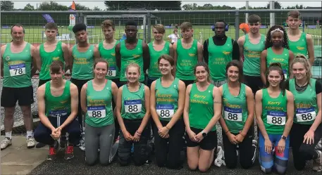  ??  ?? Men’s and women’s team at the National League final