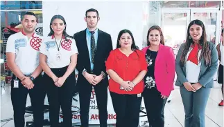  ??  ?? SOLIDEZ. Banco Atlántida a través de su equipo especializ­ado de colaborado­res le invitan a la Feria de Ahorro y Bancarizac­ión Digital en Puerto Cortés.