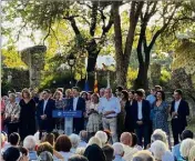  ?? (Photo S. G.) ?? Christian Estrosi a tenu aux Arènes de Cimiez, sa traditionn­elle soirée des Amis du maire de Nice.