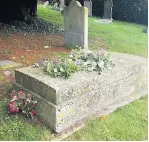  ??  ?? Ernest Gimson’s grave at Sapperton on the centenary of his death