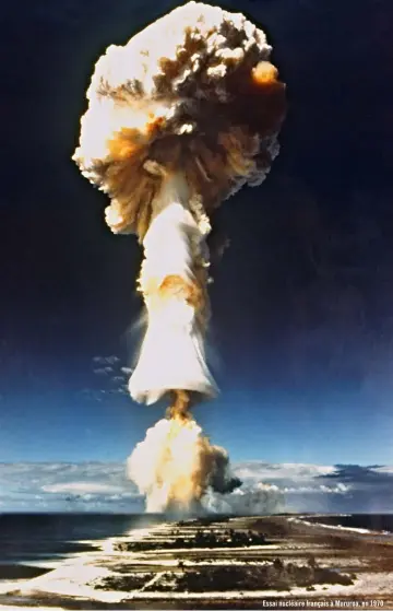  ?? ?? Essai nucléaire français à Mururoa, en 1970.