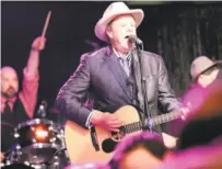  ?? Rusty Graham / Hearst Newspapers ?? Robert Earl Keen will appear at the Fox Theatre in Redwood City, along with Lyle Lovett.
