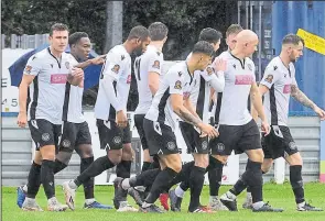  ?? Ref: 40-0621H ?? Hungerford players celebrate Keith Emmerson’s goal